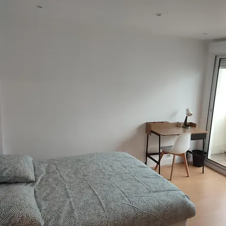 アパート Logement Entier : - ブレスト