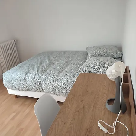 Logement Entier : - アパート