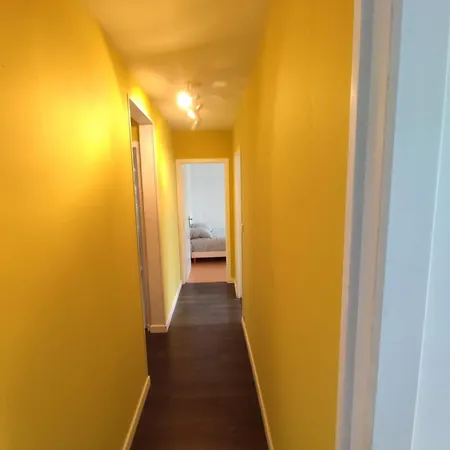 Logement Entier : - * ブレスト