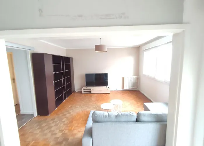 Logement Entier : - アパート *